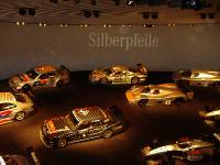 Mercedes-Benz Museum Stuttgart (9) 